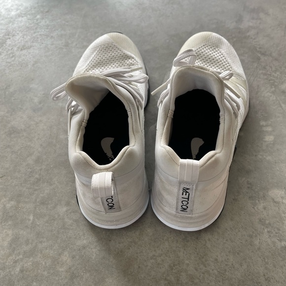 Nike Metcom Series 3 White and Black Size 7.5 Women’s Trainers - Picture 3 of 8